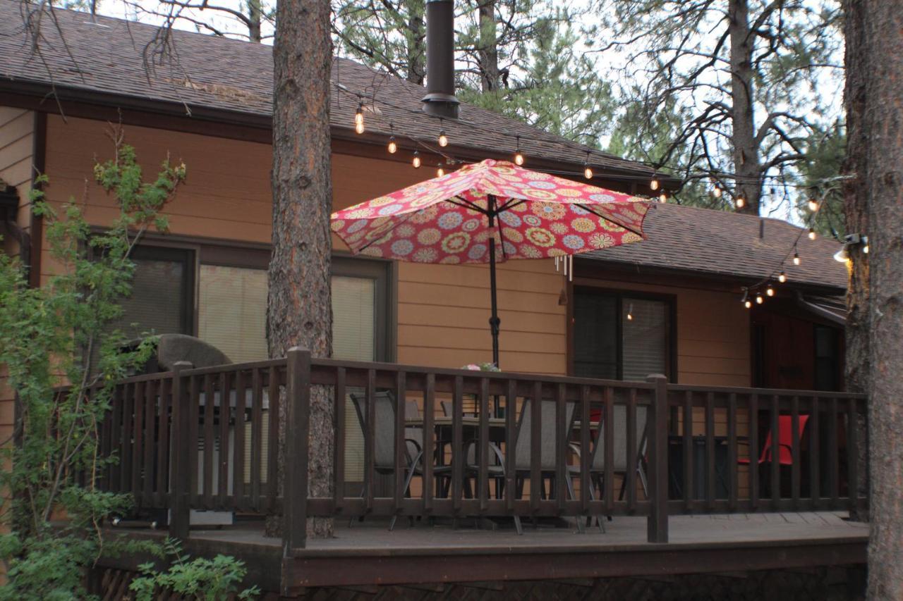 Kathys Cabin, King Bed, Hot Tub, Near-Nau & Downtown Attractions, Perfect Year-Round Mountain Getaway Флагстафф Экстерьер фото