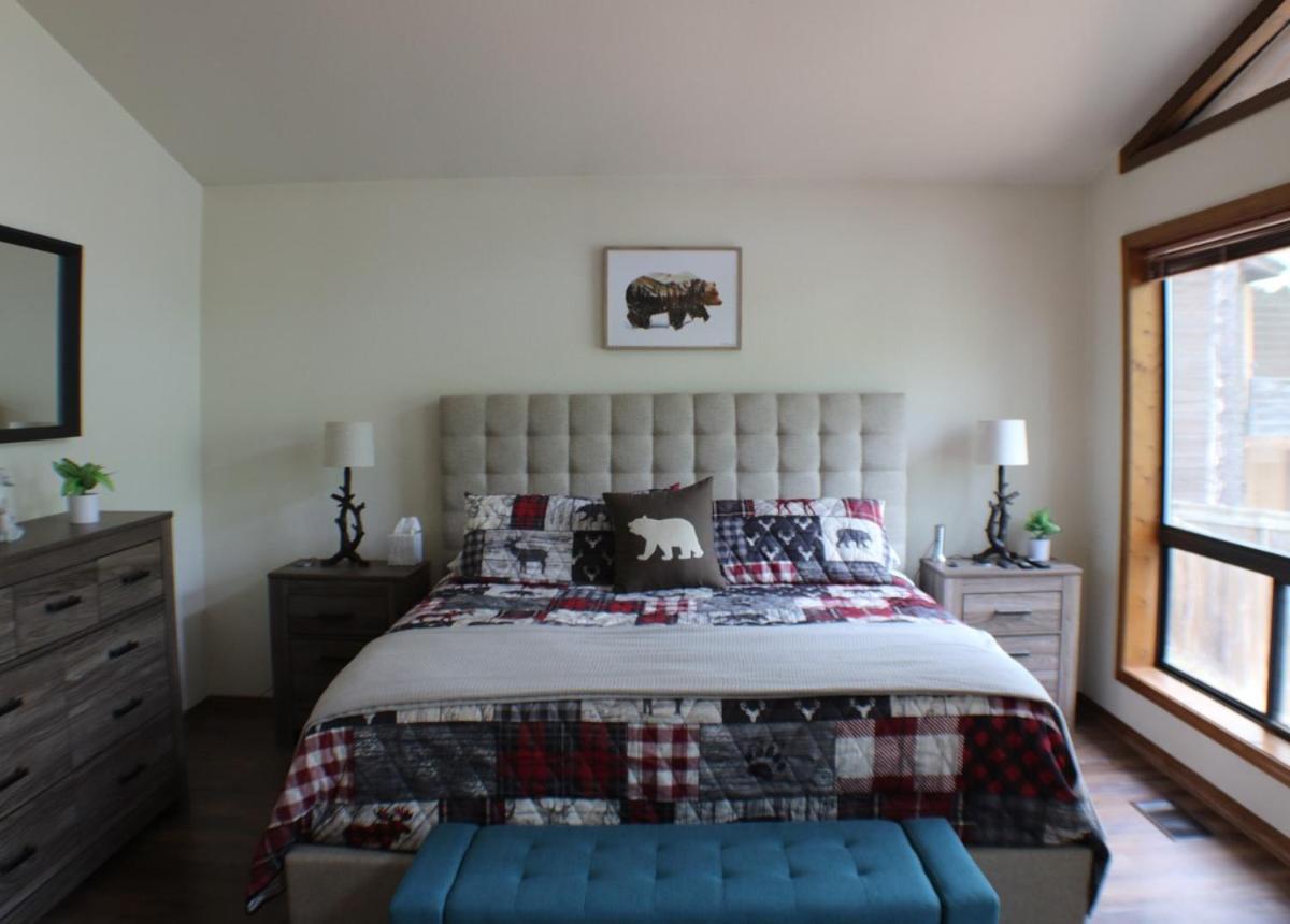 Kathys Cabin, King Bed, Hot Tub, Near-Nau & Downtown Attractions, Perfect Year-Round Mountain Getaway Флагстафф Экстерьер фото